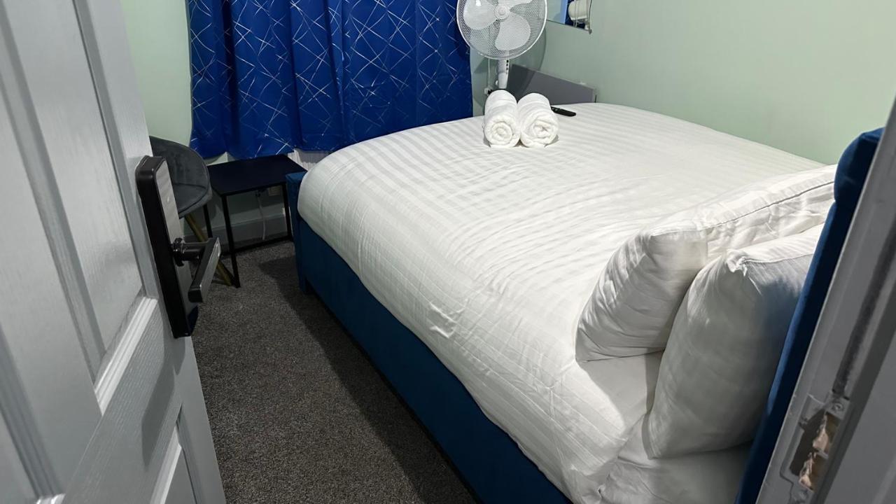 Homestay In Walsall Luaran gambar