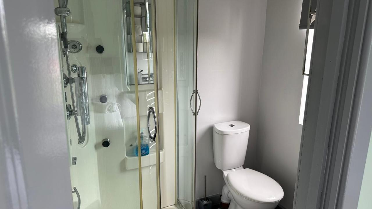 Homestay In Walsall Luaran gambar